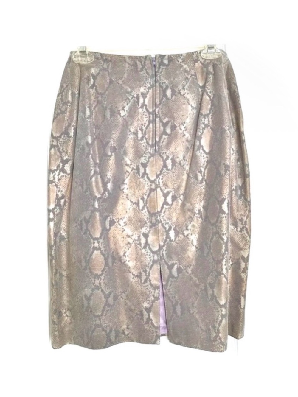 Danier Iridescent Python/Snakeskin Soft Leather - Picture 3 of 10